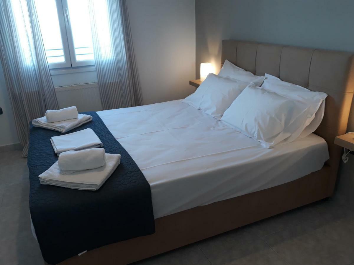 Sea Breeze-Vaporia-Syros Apartment Ermoupoli Exterior photo